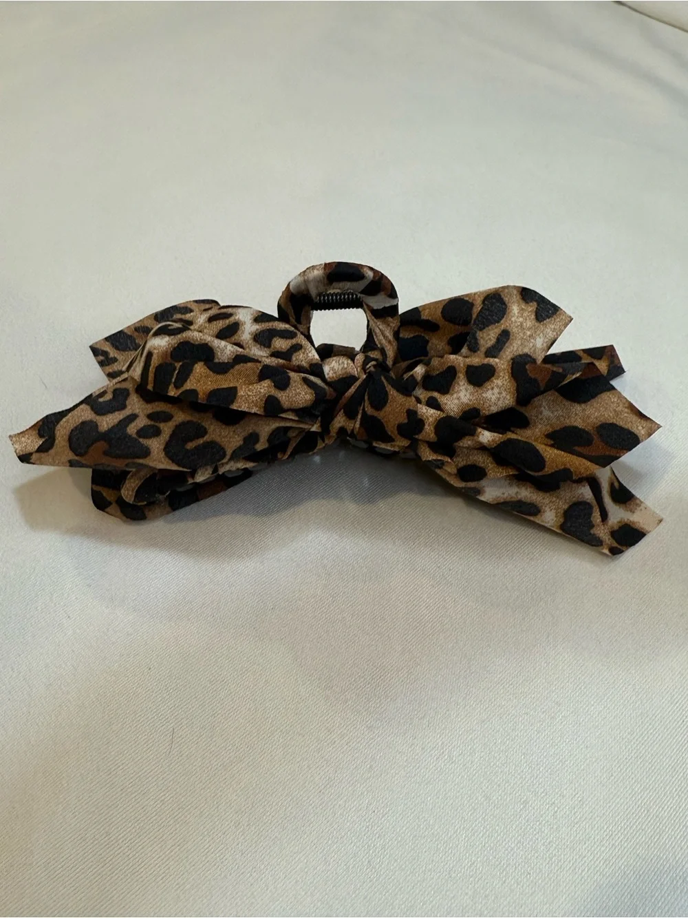 Leopard Print Fabric Bow Claw Clip Hair Accessory 4” Statement 90s NWOT Cheetah